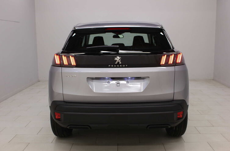 PEUGEOT 3008 SUV Essence