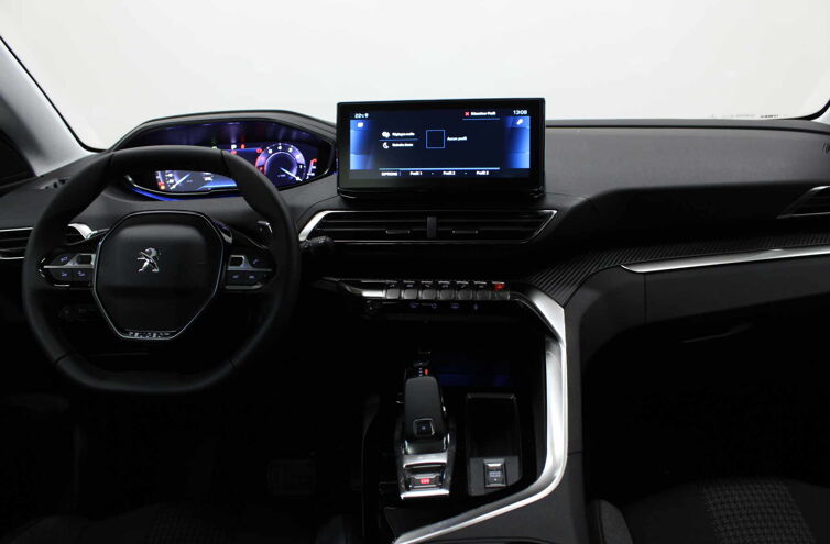 PEUGEOT 3008 SUV Essence