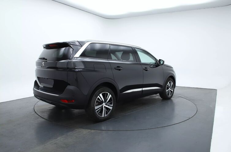 PEUGEOT 5008 SUV Diesel 