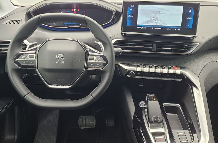 PEUGEOT 5008 SUV Diesel 