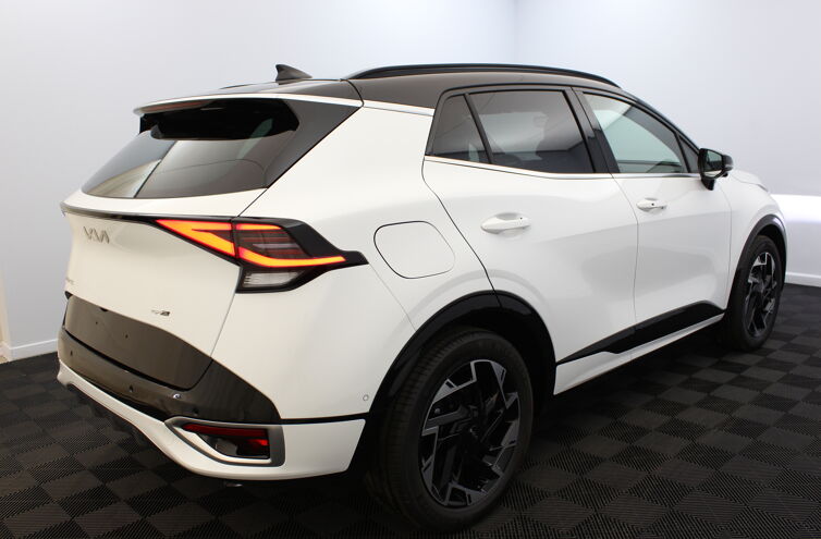 KIA Sportage Nouveau SUV Hybride rechargeable Essence