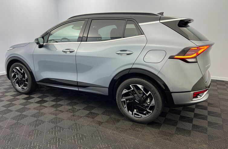 KIA Sportage Nouveau SUV Hybride rechargeable Essence