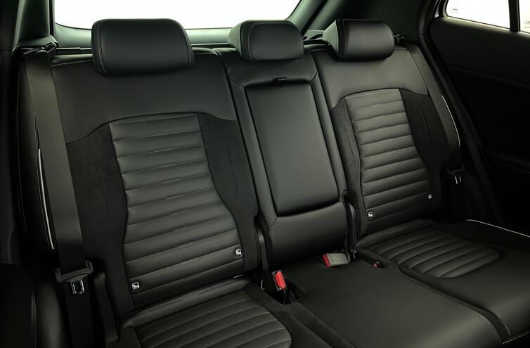 KIA Sportage Nouveau SUV Hybride rechargeable Essence