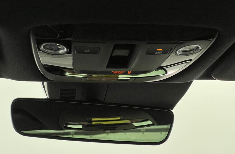 KIA Sportage Nouveau SUV Hybride rechargeable Essence