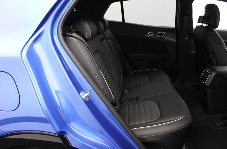 KIA Sportage Nouveau SUV Hybride rechargeable Essence
