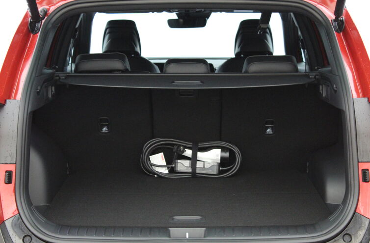 KIA Sportage Nouveau SUV Hybride rechargeable Essence