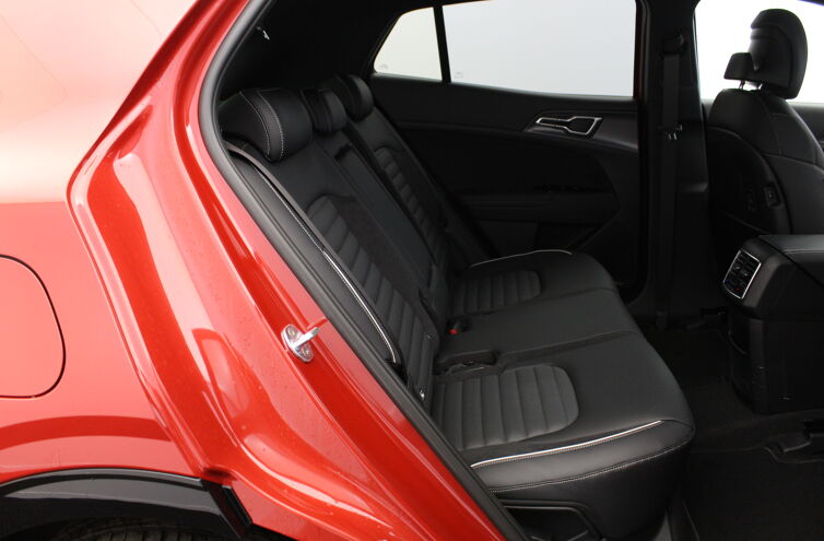 KIA Sportage Nouveau SUV Hybride rechargeable Essence