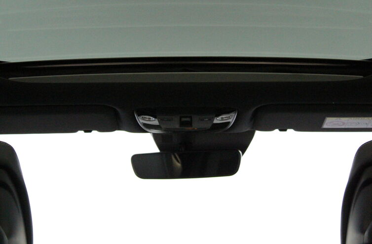 KIA Sportage Nouveau SUV Hybride rechargeable Essence