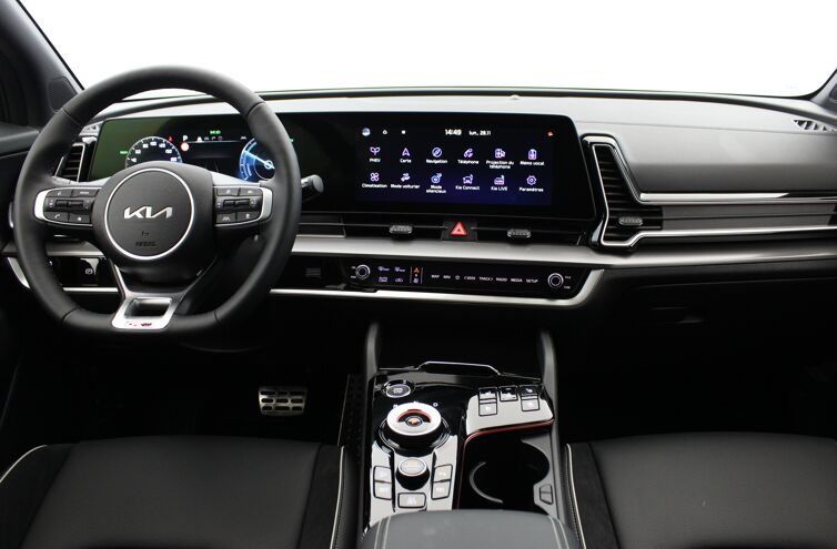 KIA Sportage Nouveau SUV Hybride rechargeable Essence