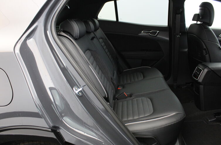 KIA Sportage Nouveau SUV Hybride rechargeable Essence