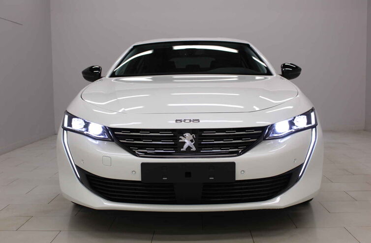 PEUGEOT 508 Berline Hybride rechargeable Essence