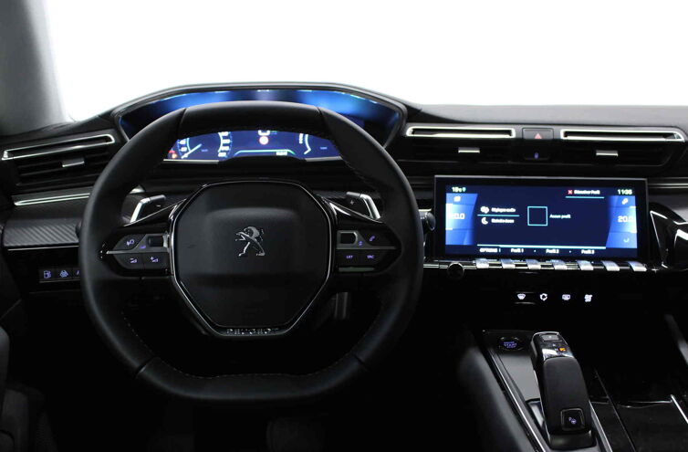 PEUGEOT 508 Berline Hybride rechargeable Essence