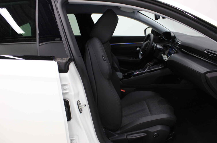 PEUGEOT 508 Berline Hybride rechargeable Essence