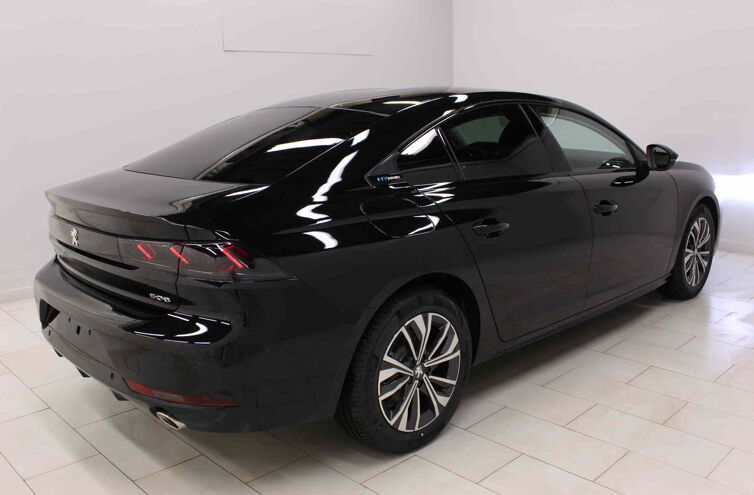 PEUGEOT 508 Berline Hybride rechargeable Essence