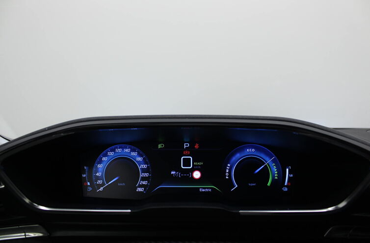 PEUGEOT 508 Berline Hybride rechargeable Essence