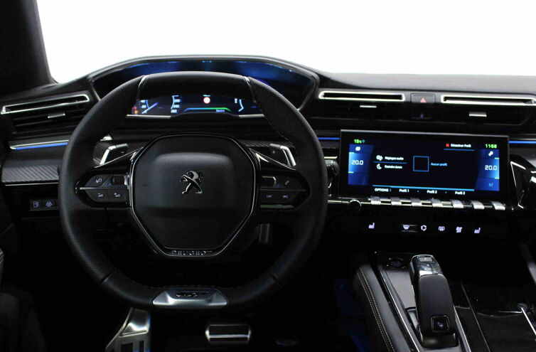 PEUGEOT 508 Berline Hybride rechargeable Essence