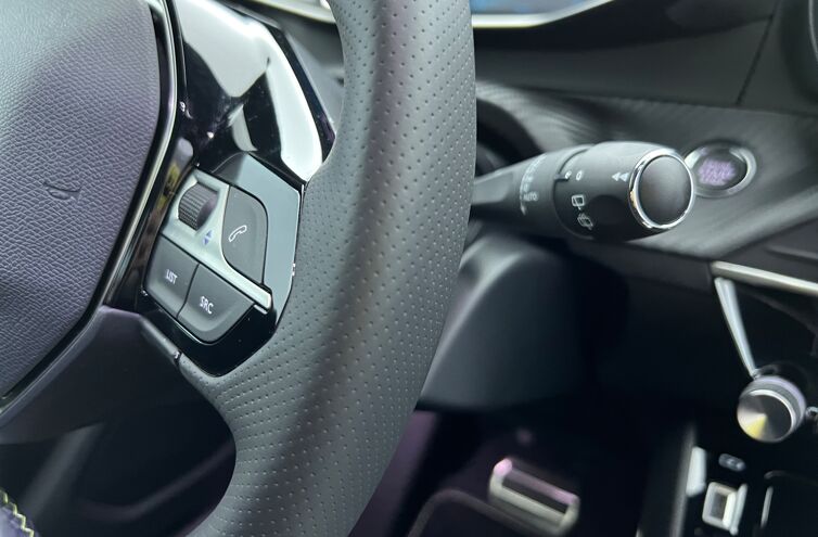 PEUGEOT 2008 SUV Electrique