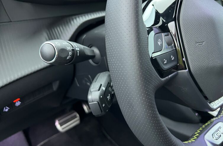 PEUGEOT 2008 SUV Electrique