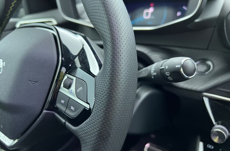 PEUGEOT 2008 SUV Electrique