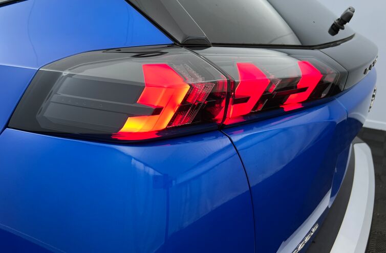 PEUGEOT 2008 SUV Electrique