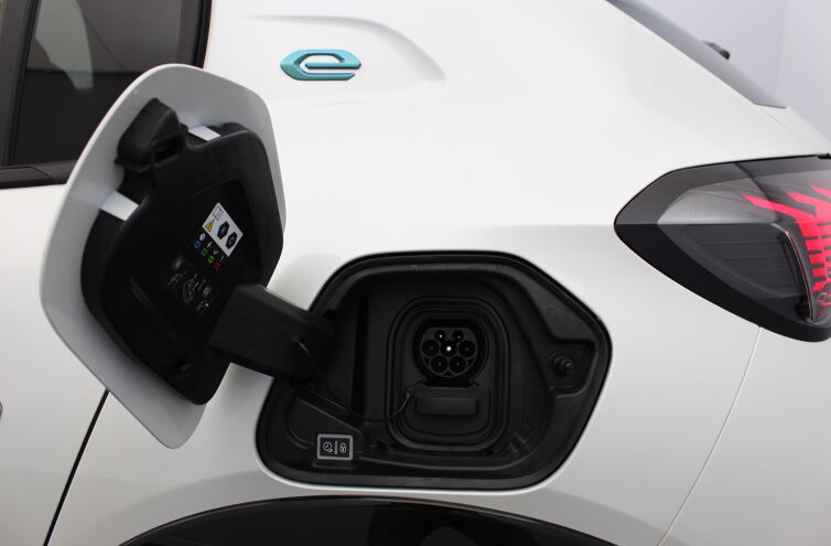 PEUGEOT 208 Citadine Electrique