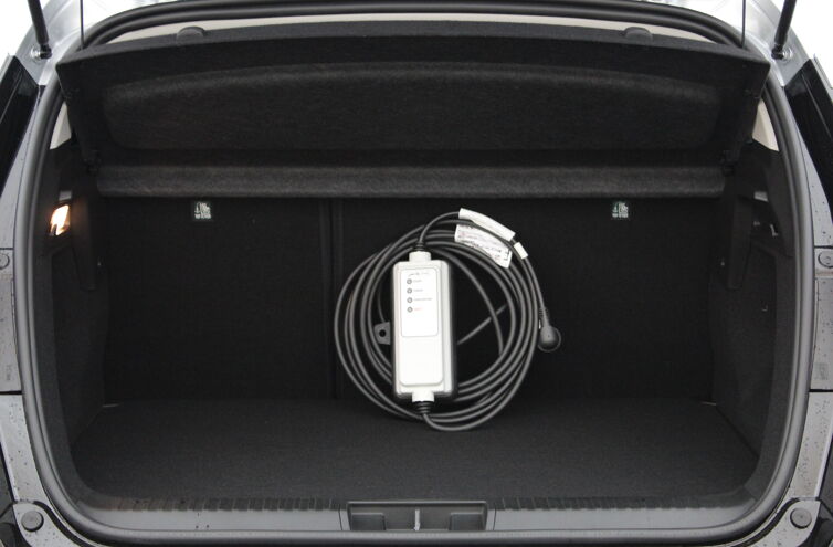 RENAULT Captur SUV Essence Hybride rechargeable