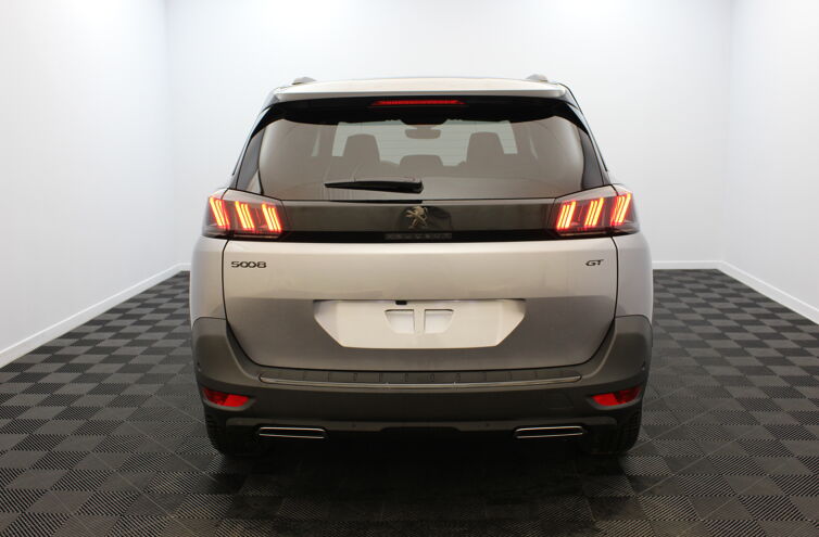 PEUGEOT 5008 SUV Diesel