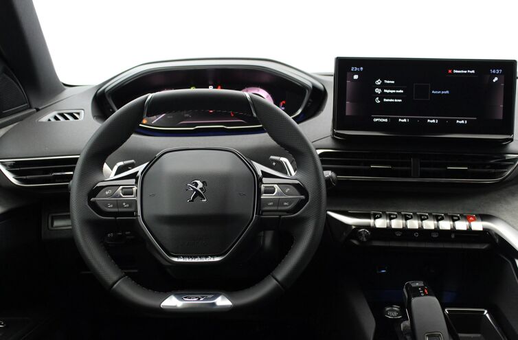 PEUGEOT 5008 SUV Diesel