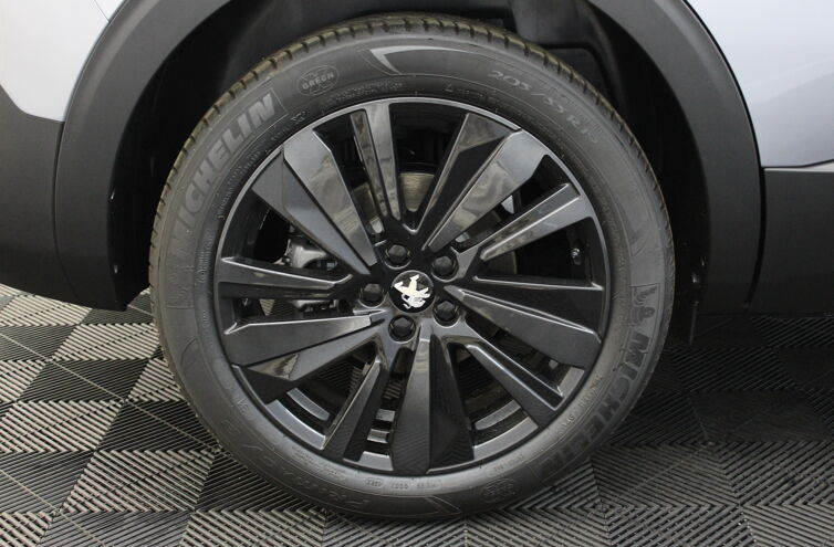 PEUGEOT 5008 SUV Diesel