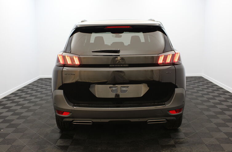 PEUGEOT 5008 SUV Diesel