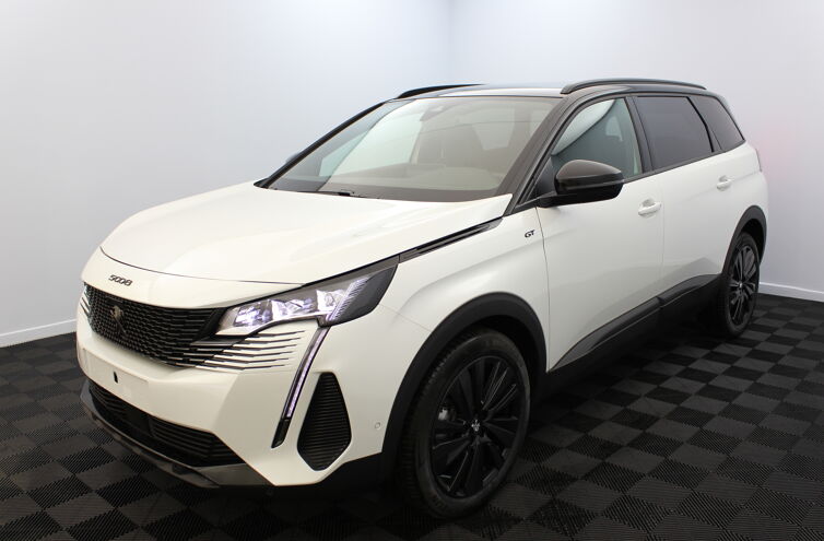 PEUGEOT 5008 SUV Diesel