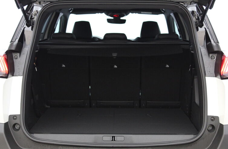 PEUGEOT 5008 SUV Diesel