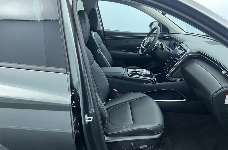 HYUNDAI Tucson SUV Hybride Essence