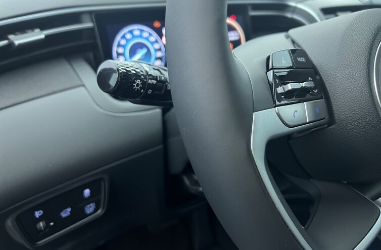 HYUNDAI Tucson SUV Hybride Essence
