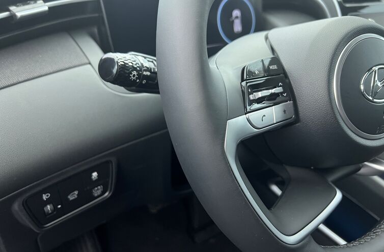 HYUNDAI Tucson SUV Hybride Essence