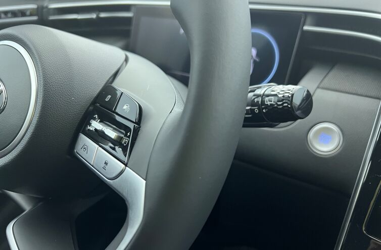 HYUNDAI Tucson SUV Hybride Essence