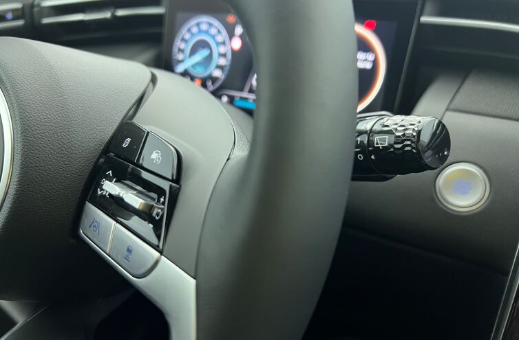 HYUNDAI Tucson SUV Hybride Essence