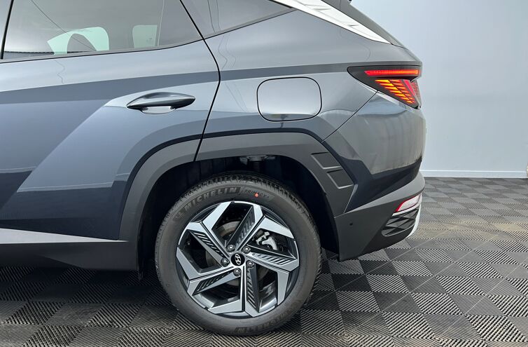 HYUNDAI Tucson SUV Hybride Essence