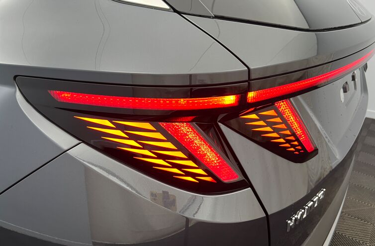 HYUNDAI Tucson SUV Hybride Essence