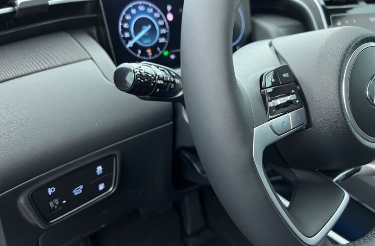 HYUNDAI Tucson SUV Hybride rechargeable Essence