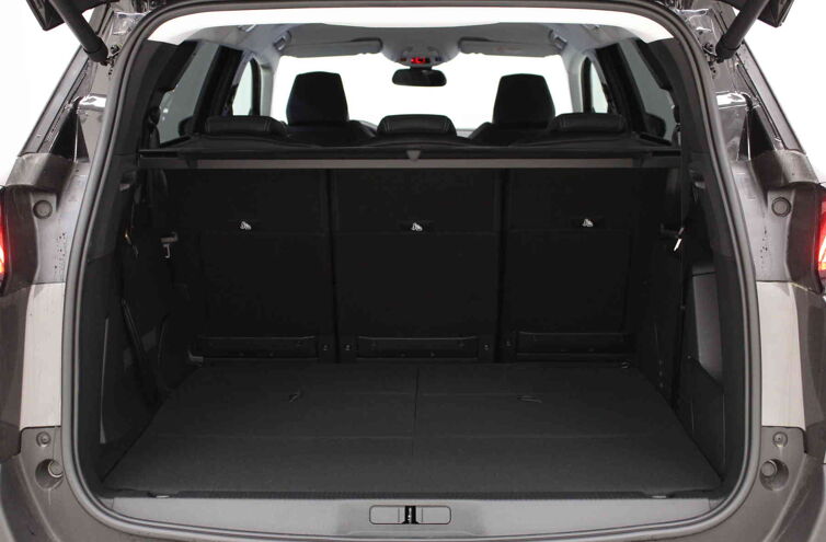 PEUGEOT 5008 SUV Diesel