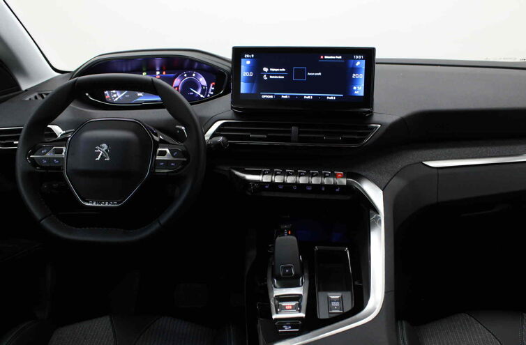 PEUGEOT 5008 SUV Diesel