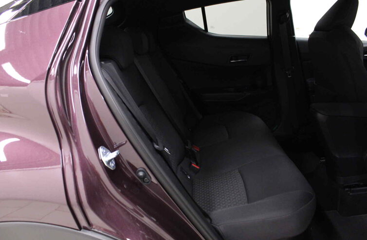 TOYOTA C-HR Nouveau SUV Hybride Essence