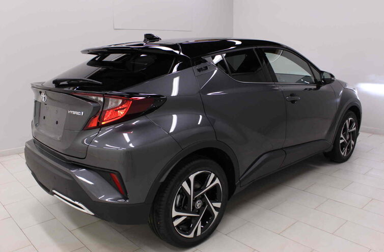 TOYOTA C-HR Nouveau SUV Hybride Essence