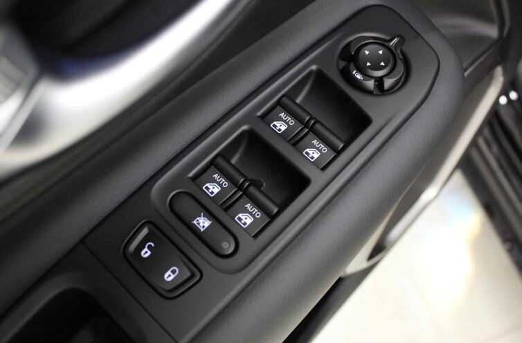 JEEP Renegade SUV Essence
