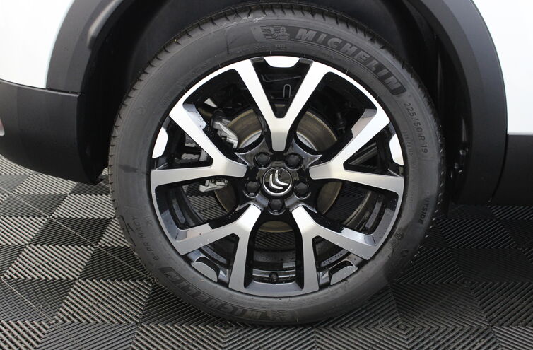 CITROEN C5 Aircross Nouveau SUV Hybride rechargeable Essence
