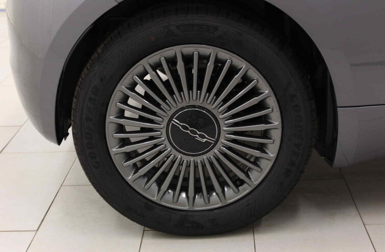 FIAT 500 Berline Nouvelle Berline Electrique