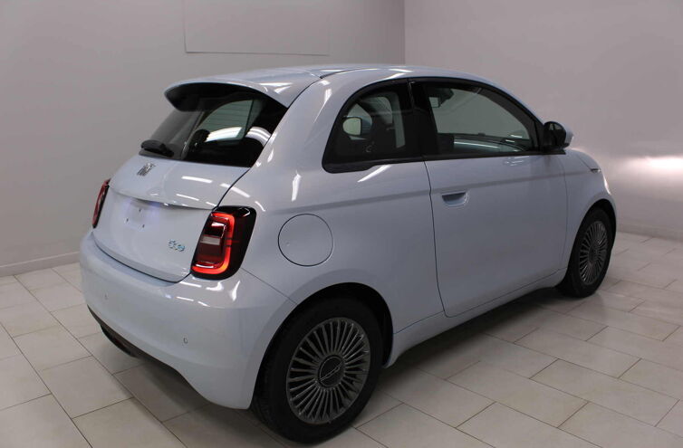 FIAT 500 Berline Nouvelle Berline Electrique