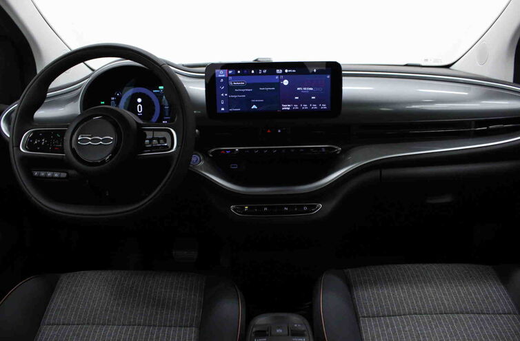 FIAT 500 Berline Nouvelle Berline Electrique