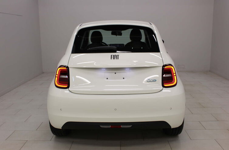 FIAT 500 Berline Nouvelle Berline Electrique